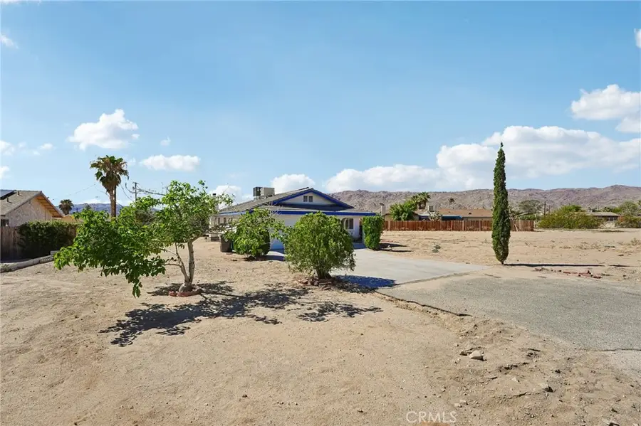 72731 Larrea Avenue, Twentynine Palms, CA 92277 - #3