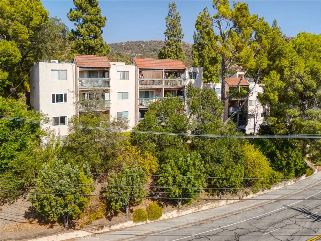 2940 N Verdugo #206, Glendale, CA 91208 - #1