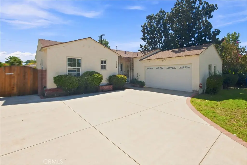 10108 Columbus, San Fernando, CA 91345 - #1