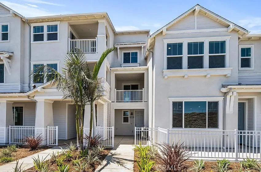 2472 Haley Point Drive #104, San Buenaventura Ventura, CA 93003 - #1