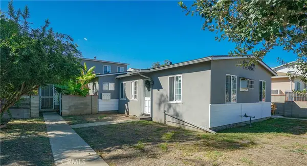 7043 Hazeltine Avenue, Van Nuys, CA 91405
