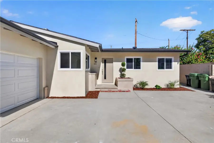 8175 Mcnulty Avenue, Winnetka, CA 91306 - #3
