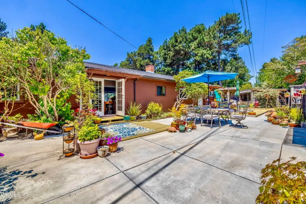 18841 Lahmon Lane, Fort Bragg, CA 95437 - Image #1