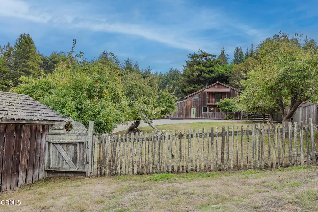 31600 Little Valley Road, Fort Bragg, CA 95437 - Image #1