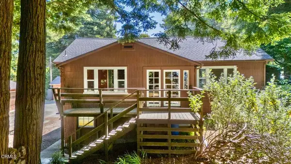 18961 Symes Lane, Fort Bragg, CA 95437