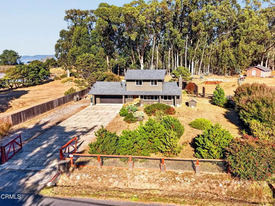 25121 Ward Avenue, Fort Bragg, CA 95437 - #3