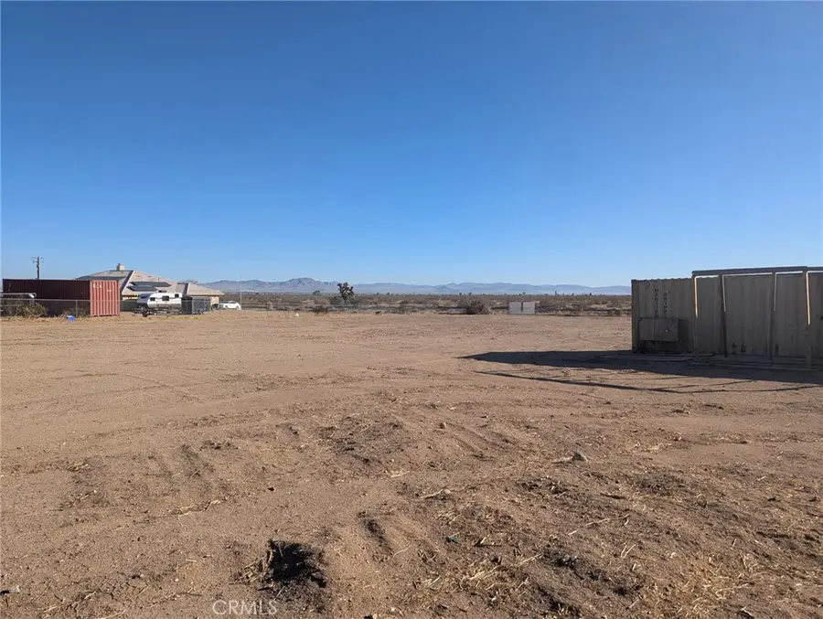 12364 Caughlin Road, Phelan, CA 92371 - Image #2