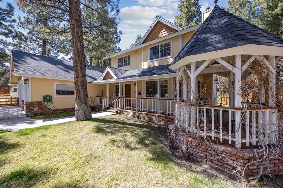 715 E Mountain View Boulevard, Big Bear City, CA 92314 - #2