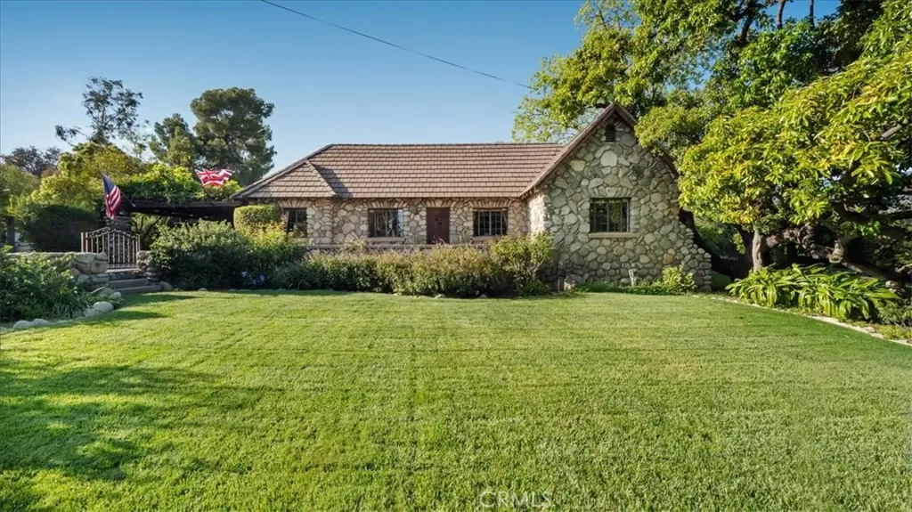 2304 Rosedale Curve, Upland, CA 91784 - Image #1