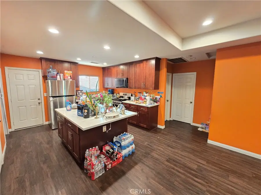 320 E South Street, Rialto, CA 92376 - Image #2