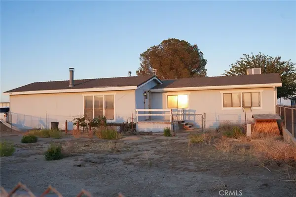 818 60th Street W, Rosamond, CA 93560