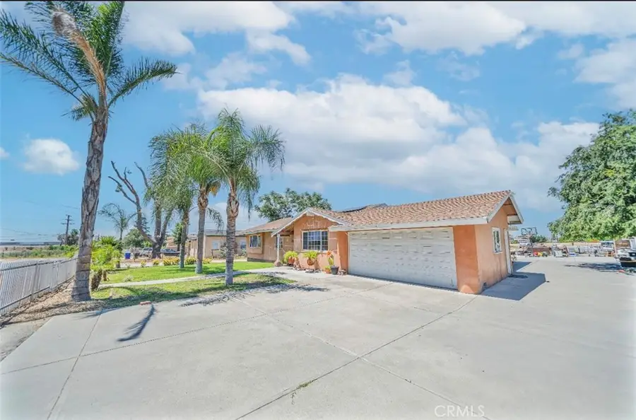 6246 Knox Avenue, Fontana, CA 92336 - Image #2