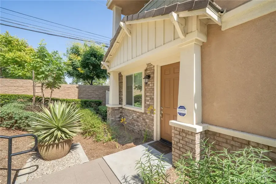 797 Plum Lane, Pomona, CA 91767 - Image #2