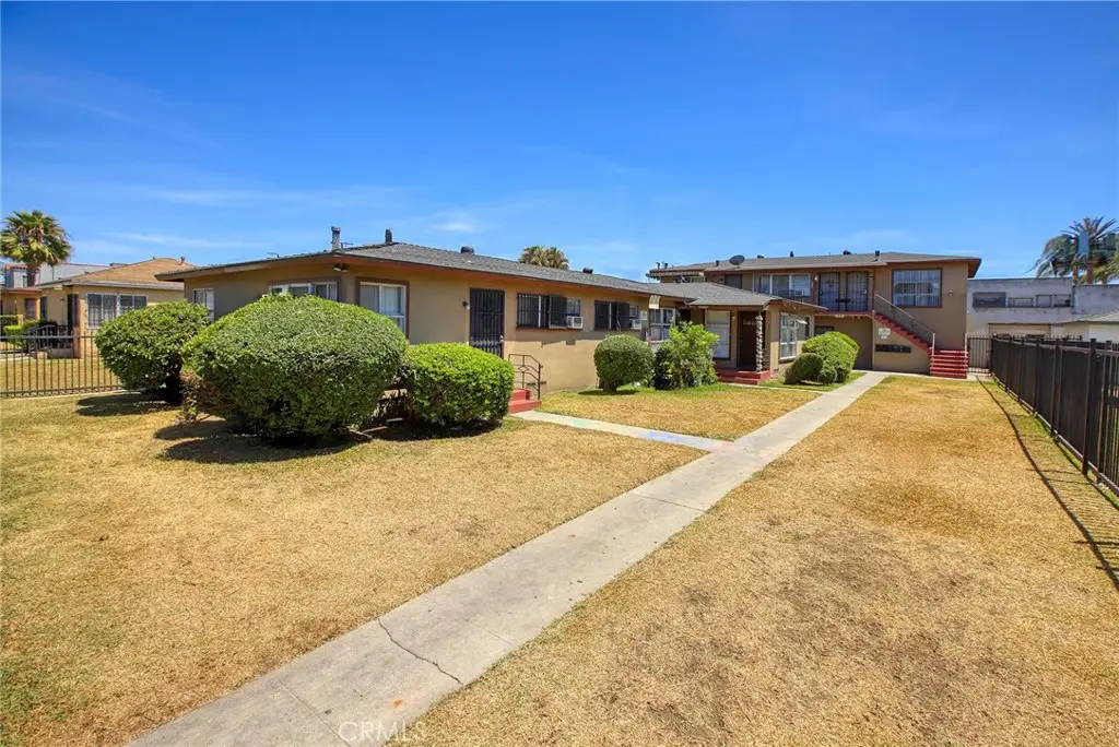 436 W Magnolia Street, Compton, CA 90220 - #1