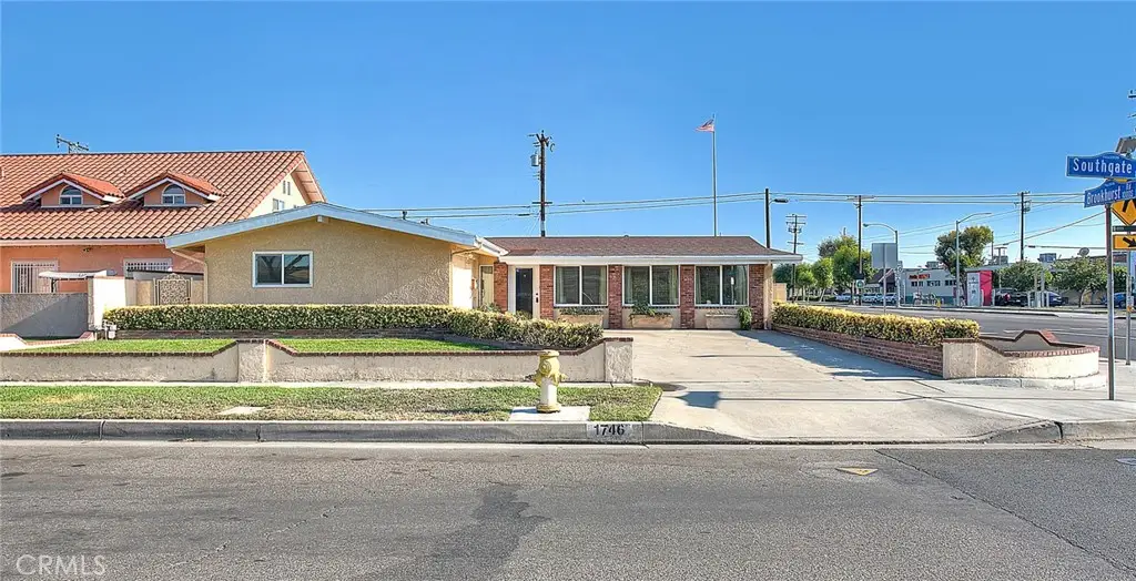 1746 W Southgate Avenue, Fullerton, CA 92833 - #1