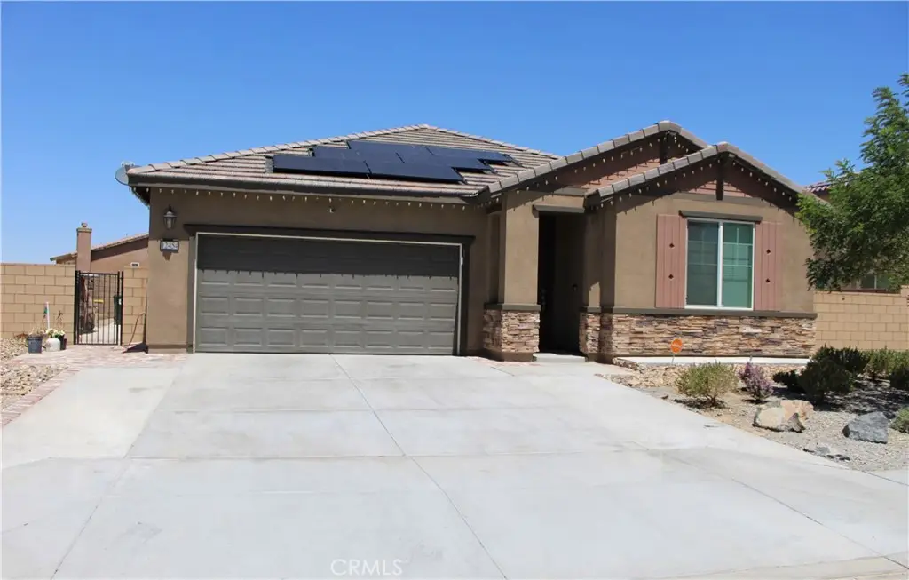 12454 Pinos Verde Lane, Victorville, CA 92392 - Image #1