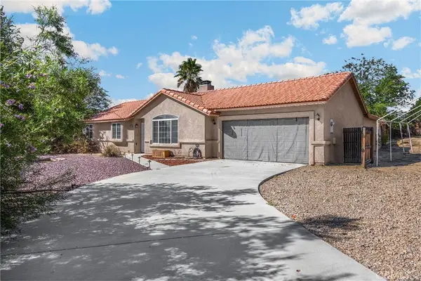 13554 2nd Ave, Victorville, CA 92395