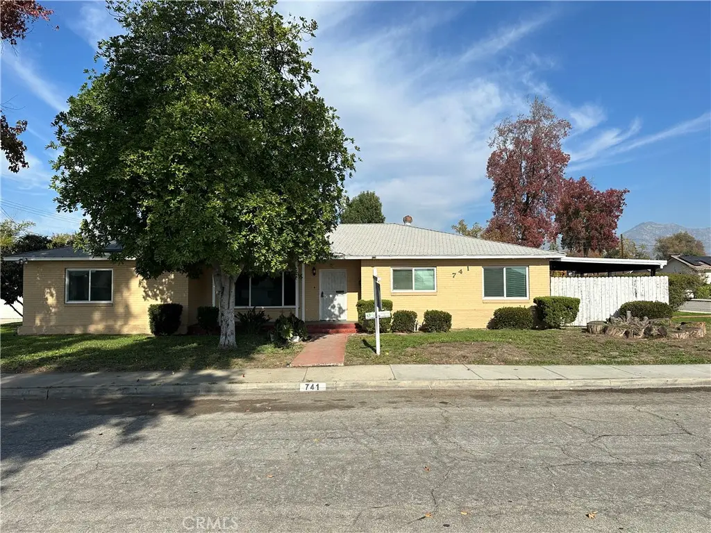 741 E Mckinley Avenue, Pomona, CA 91767 - Image #1
