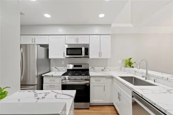 1054 Seco Street #205, Pasadena, CA 91103