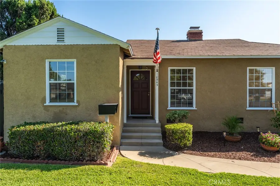 10943 Loch Lomond Drive, Whittier, CA 90606 - Image #2