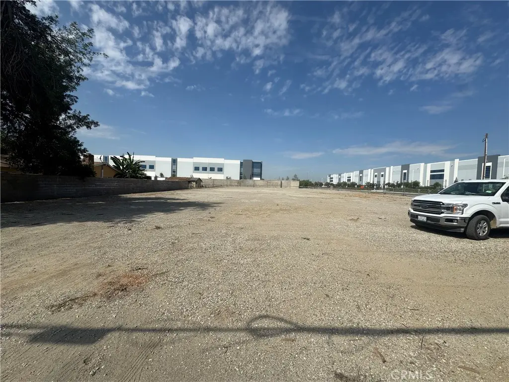 10512 Juiper Avenue, Fontana, CA 92337 - #1