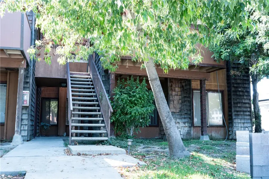 9010 Newport, Fontana, CA 92335 - Image #3