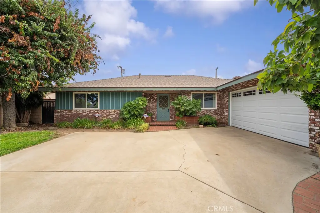562 E Allen Avenue, San Dimas, CA 91773 - Image #1