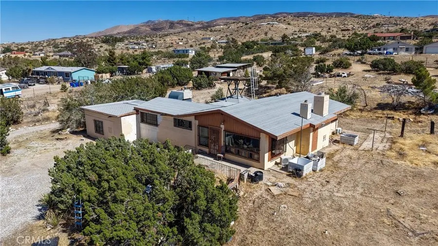 25435 Skyline Drive, Apple Valley, CA 92308 - Image #3