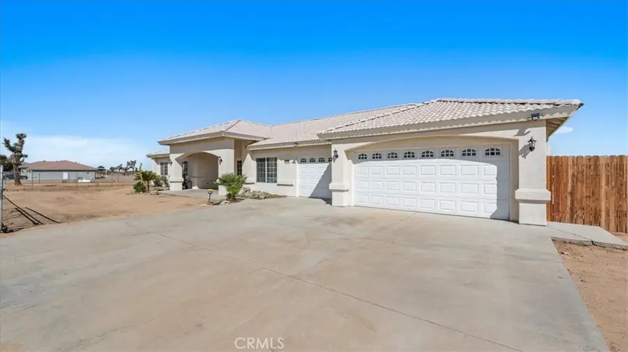 7536 Sunset Road, Phelan, CA 92371 - Image #2