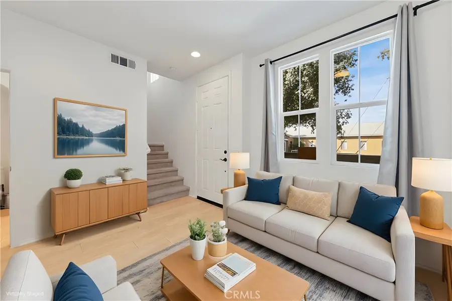 181 Dorsett Avenue, Upland, CA 91786 - Image #2