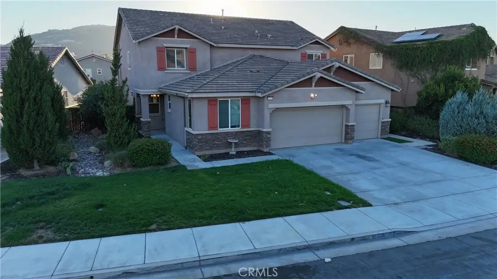 32459 Whispering Glen, Wildomar, CA 92595 - Image #1