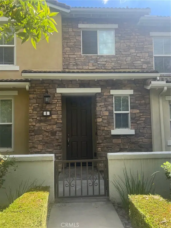 15723 Parkhouse #6, Fontana, CA 92336