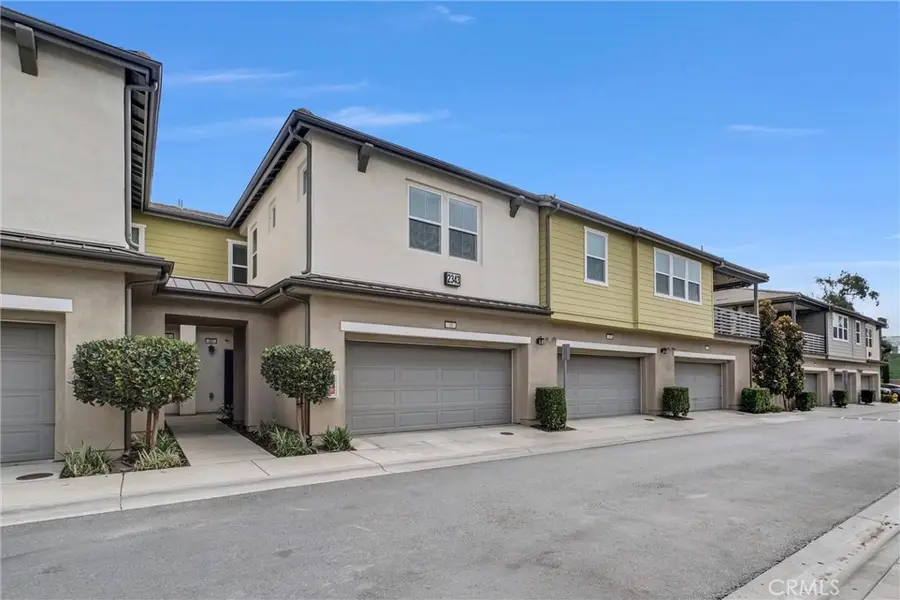 2343 S Via Veranda #10, Ontario, CA 91762 - Image #2