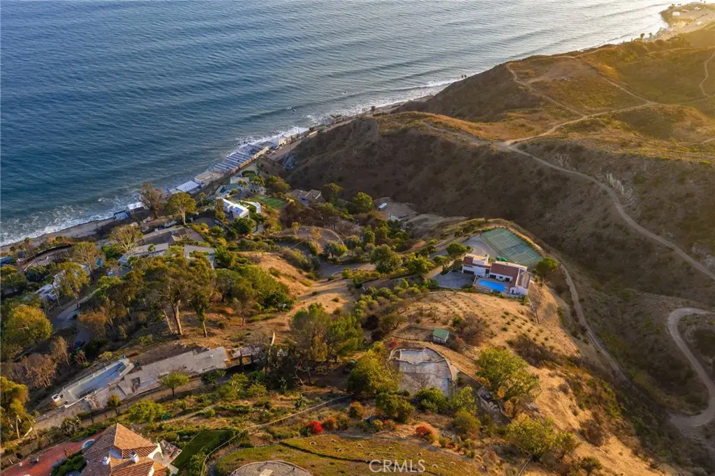 20795 Cool Oak Way, Malibu, CA 90265 - Image #1