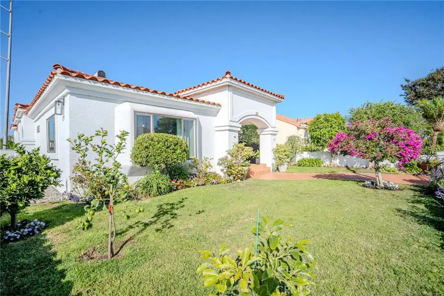 5039 W 134th Street, Hawthorne, CA 90250 - Image #3