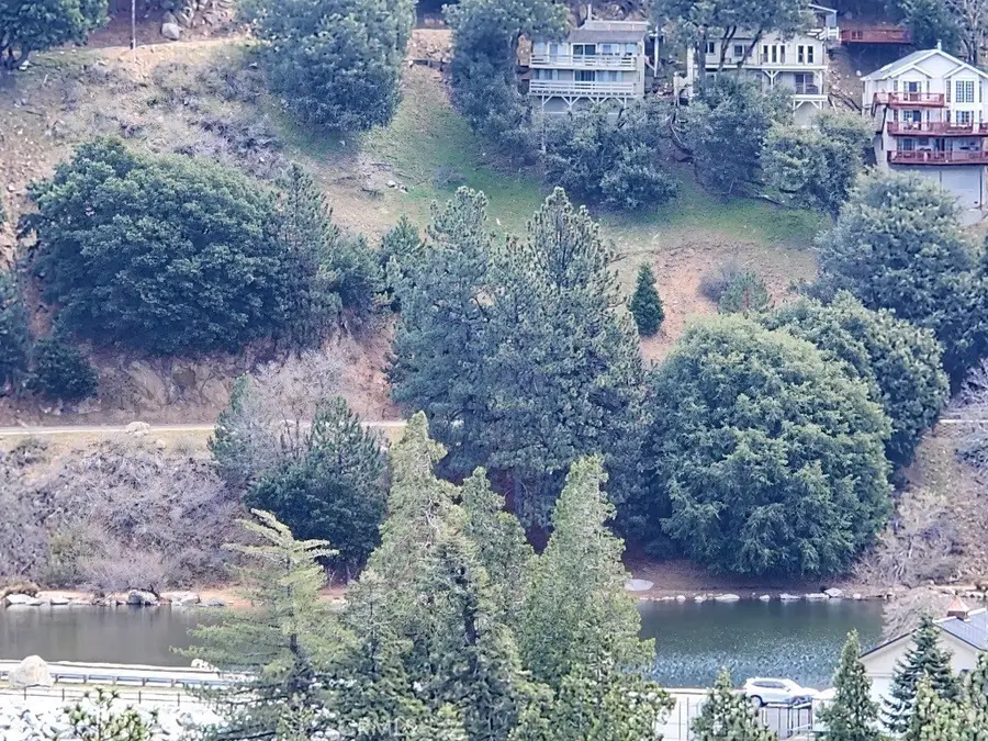 287 E Zermatt, Crestline, CA 92325 - Image #3