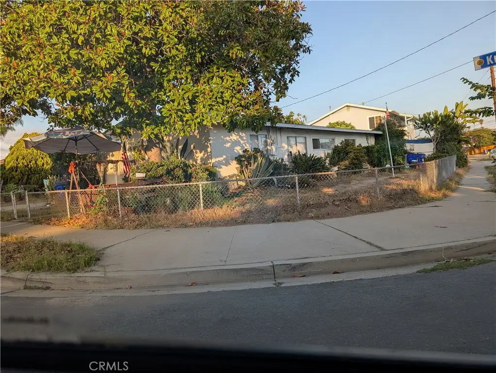 4527 Kickapoo Court, San Diego, CA 92117 - #1