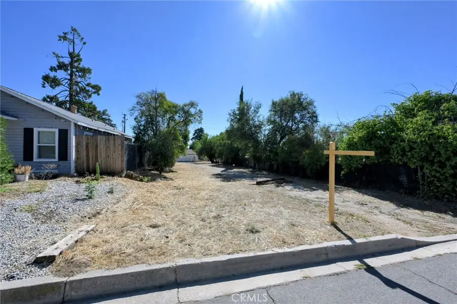 35225 Acacia Avenue, Yucaipa, CA 92399 - Image #2