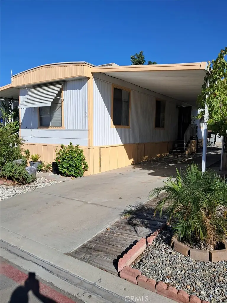 200 W San Bernardino Avenue #58, Rialto, CA 92376 - Image #2