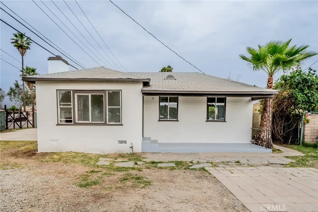 Blvd Arrow, Fontana, CA 92335 - #1