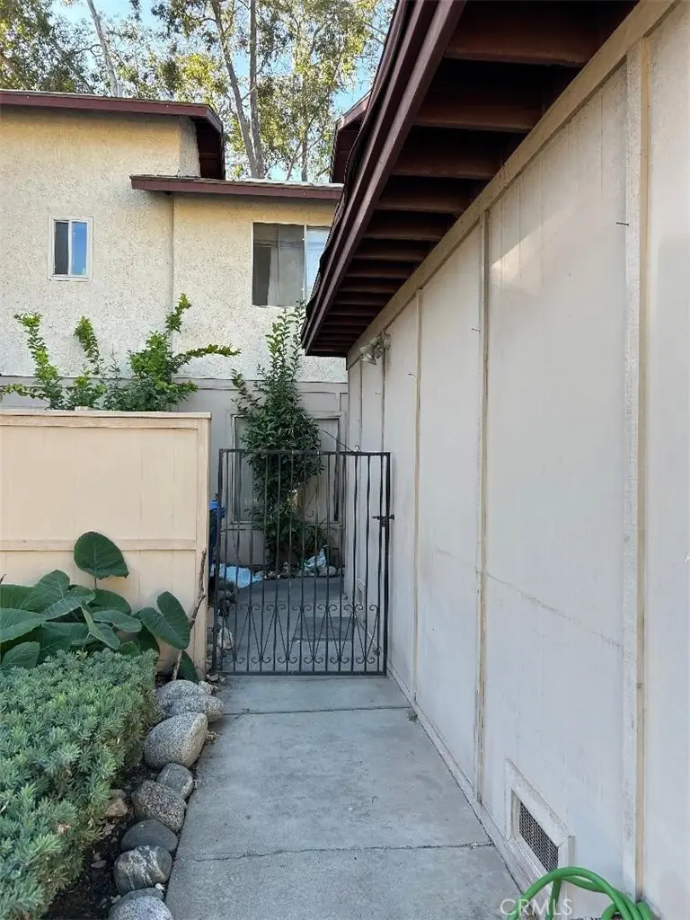 1286 N Pine Needle Court, Azusa, CA 91702 - Image #2