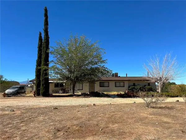 9632 Juniper Street, Apple Valley, CA 92308