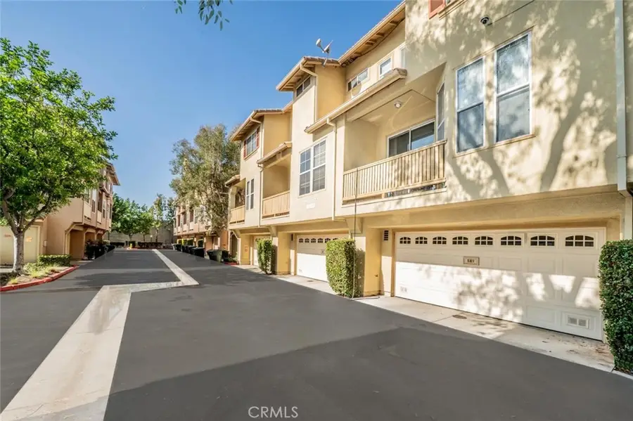 549 W Summerfield, Anaheim, CA 92802 - Image #2