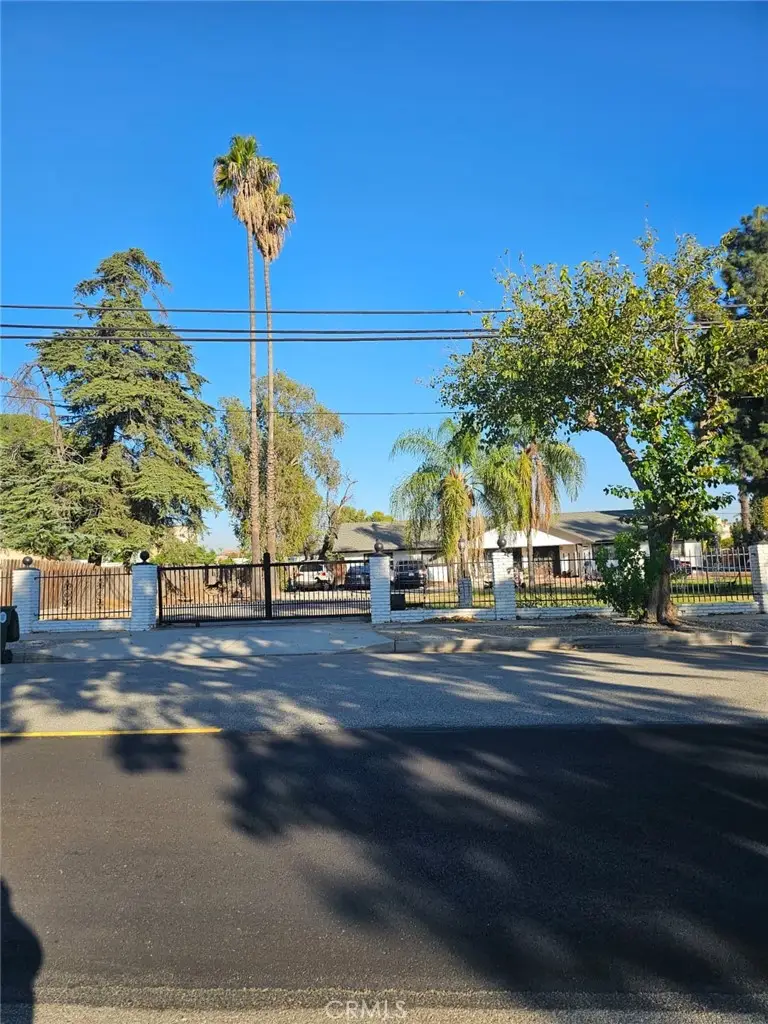 10641 Juniper, Fontana, CA 92337 - Image #3