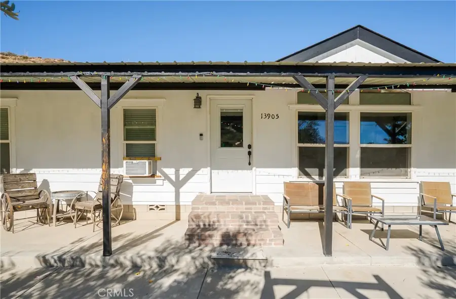 13905 Summit Valley, Hesperia, CA 92345 - Image #2