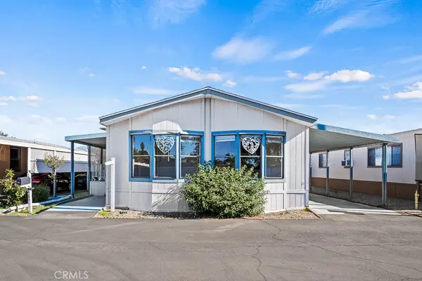 530 W Devonshire Avenue #36, Hemet, CA 92543