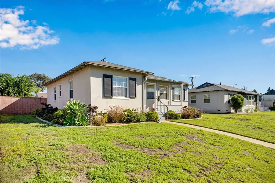 159 E La Verne, Pomona, CA 91767 - #3