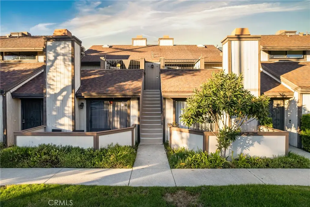 22421 Sherman Way #10, West Hills, CA 91307 - Image #1