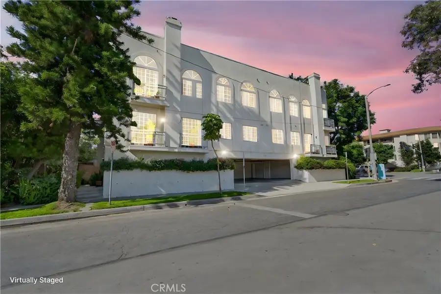 4464 Moorpark #104, Toluca Lake, CA 91602 - #2