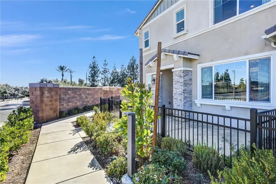 16681 Wyndham Lane #8, Fontana, CA 92336 - #2